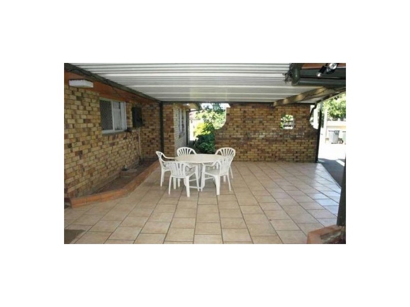 486 Mains Road, Macgregor QLD 4109