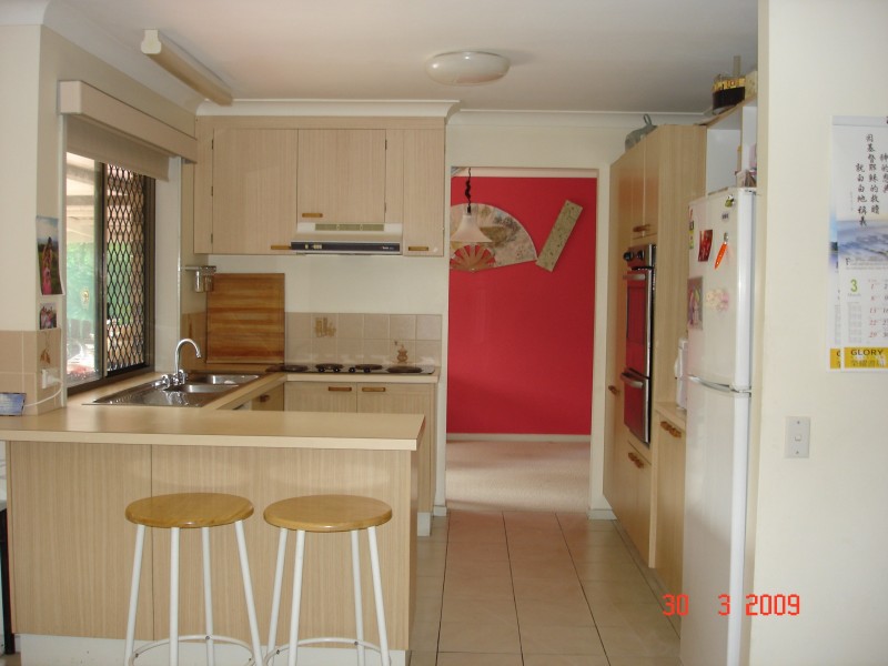 17 Amarna Street, Eight Mile Plains QLD 4113