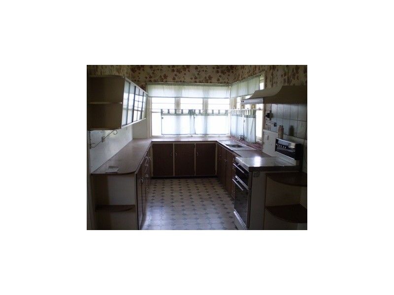 54 Liverpool Street, Eight Mile Plains QLD 4113