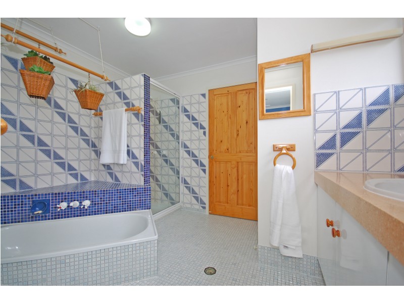 North Maclean QLD 4280