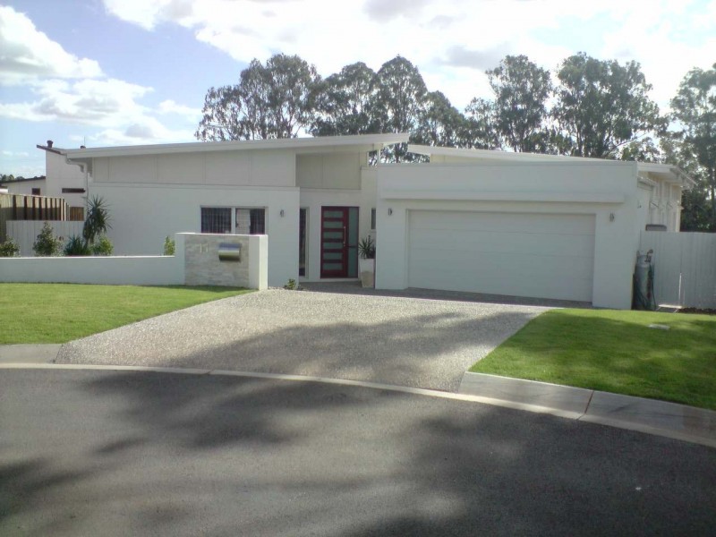 11 Fels Close, Eight Mile Plains QLD 4113