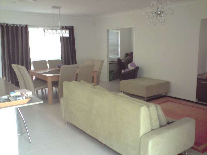 11 Fels Close, Eight Mile Plains QLD 4113