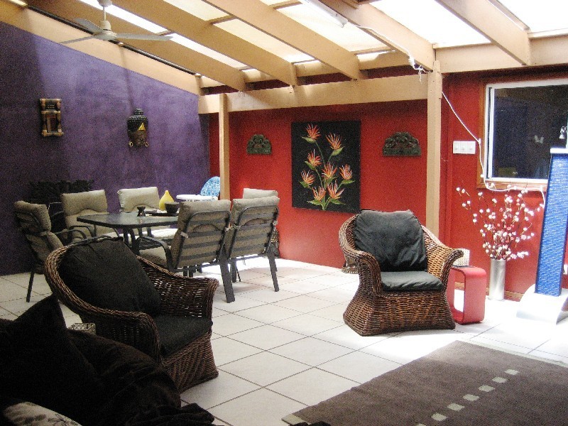 1,38 Barrett St, Robertson QLD 4109