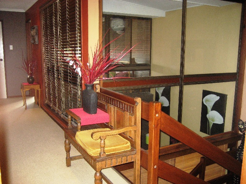 1,38 Barrett St, Robertson QLD 4109