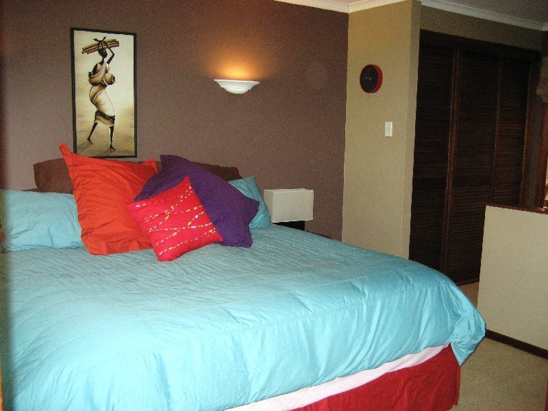 1,38 Barrett St, Robertson QLD 4109