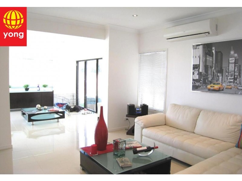 118 Kingman St, Sunnybank Hills QLD 4109