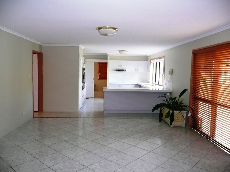 28 Mildura St, Stretton QLD 4116