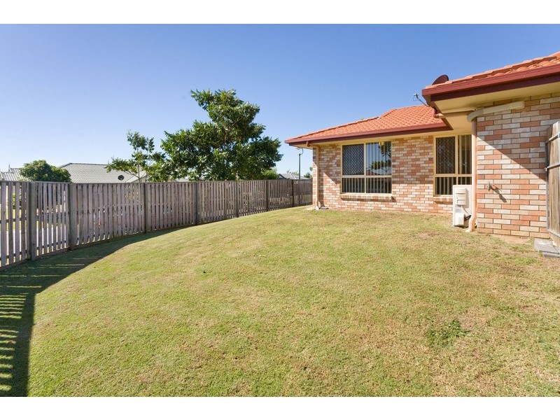 10 Kinchega Cct, Parkinson QLD 4115