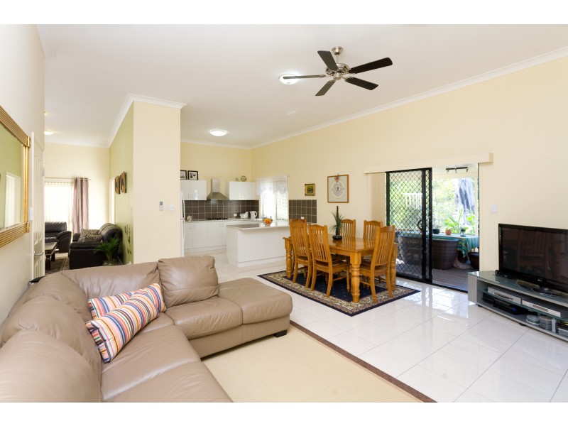 48 Swallowtail Cres, Springfield Lakes QLD 4300
