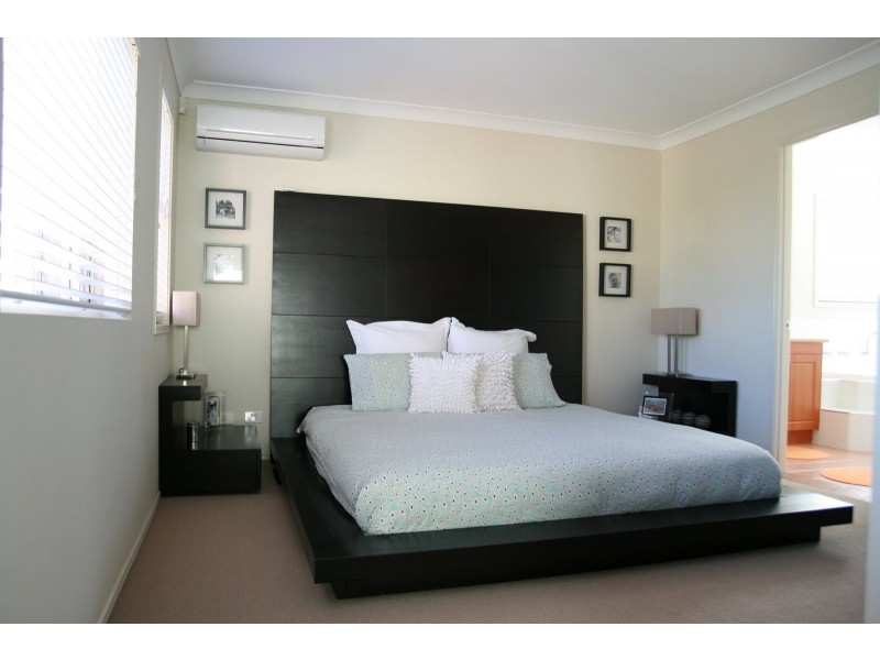 Eight Mile Plains QLD 4113