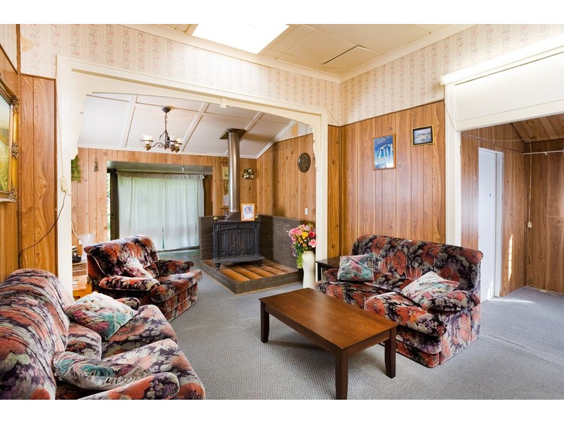 55  Laughlin St, Kingston QLD 4114