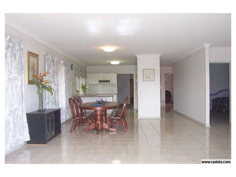 42 Cleveland Place, Stretton QLD 4116