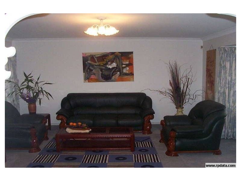 42 Cleveland Place, Stretton QLD 4116