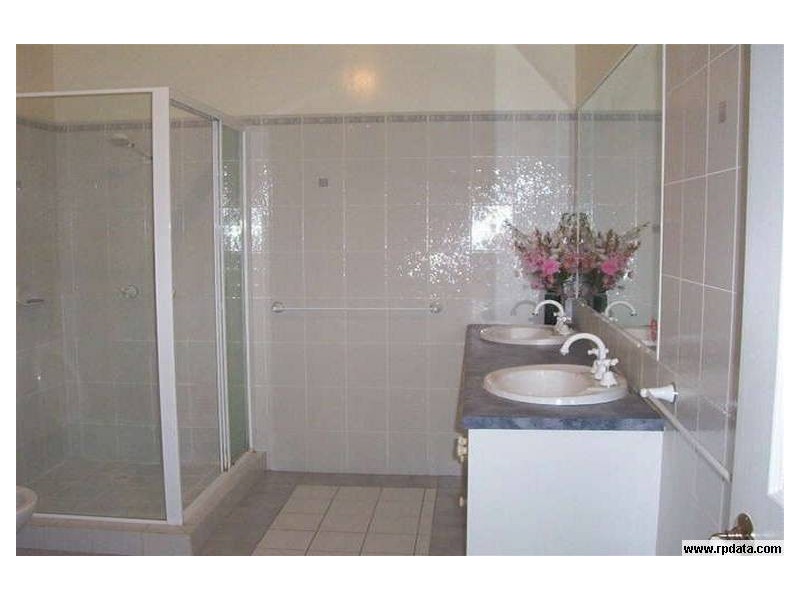 42 Cleveland Place, Stretton QLD 4116