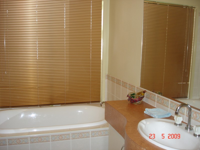 17 Juniper Cct, Stretton QLD 4116