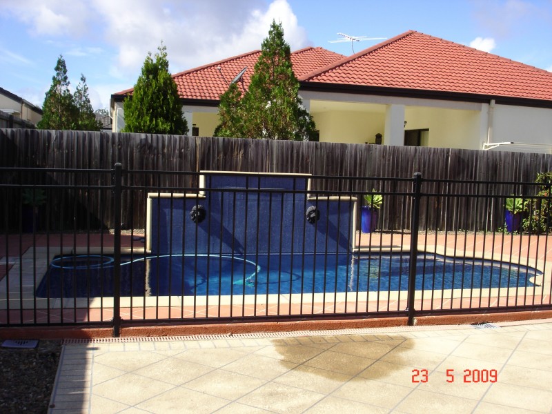 17 Juniper Cct, Stretton QLD 4116