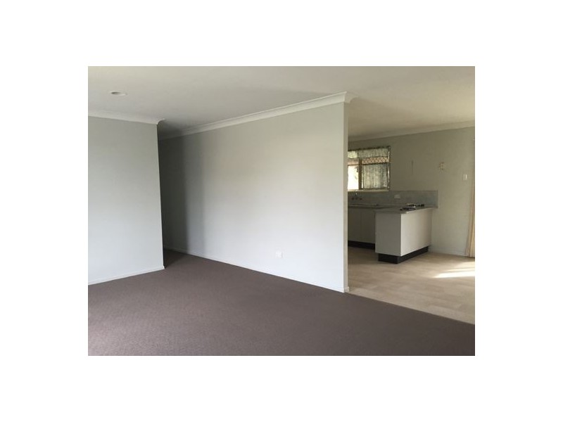 16 Serissa Street, Crestmead QLD 4132