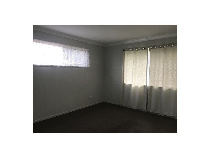 16 Serissa Street, Crestmead QLD 4132