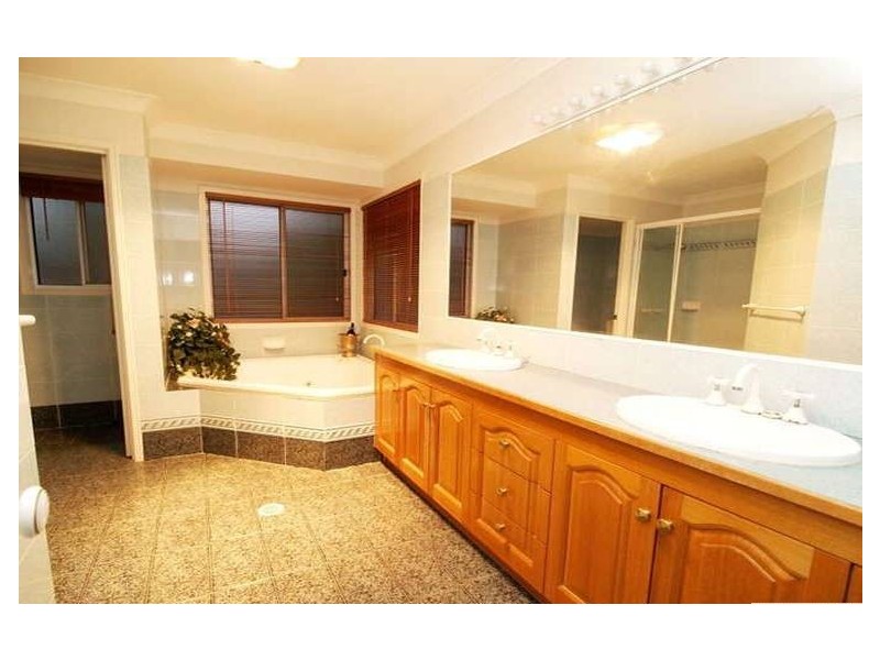 Eight Mile Plains QLD 4113