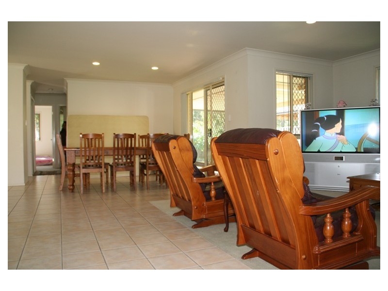 8 Hockey Street, Kuraby QLD 4112