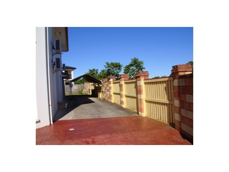 1 Alan Cr, Eight Mile Plains QLD 4113