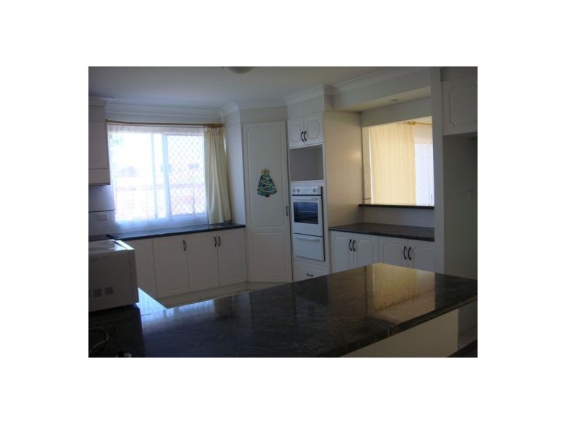 1 Alan Cr, Eight Mile Plains QLD 4113