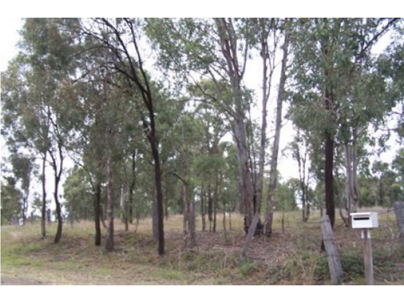 7 Bayliss Rd, South Ripley QLD 4306