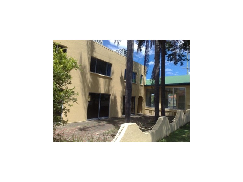 68 Beaudesert Rd, Moorooka QLD 4105