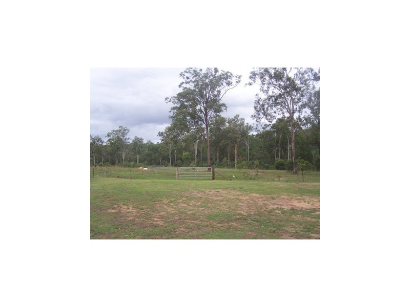 642 Middle Rd, Greenbank QLD 4124