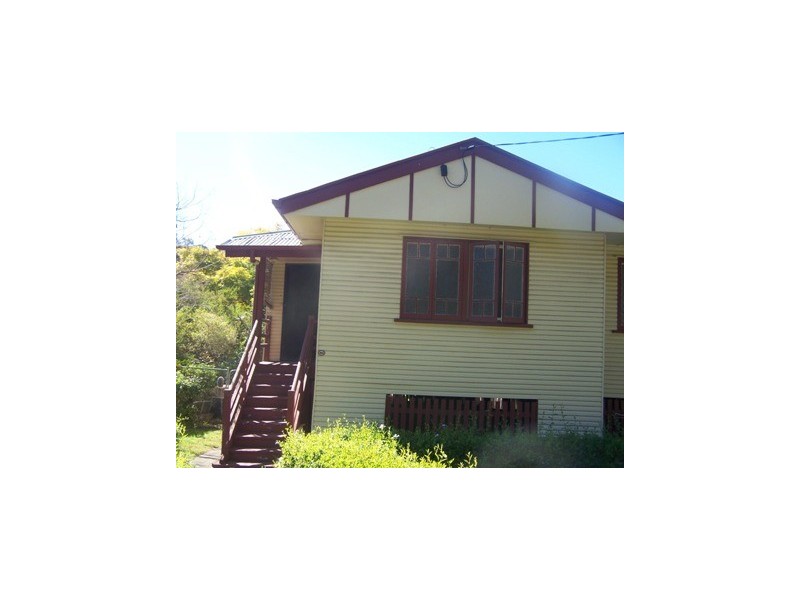 160 Dowding St, Oxley QLD 4075