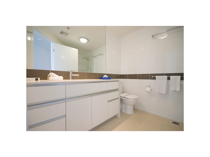 Coolangatta QLD 4225