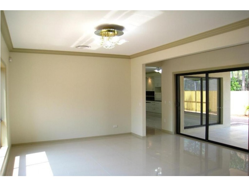 2 Holyrood St, Calamvale QLD 4116