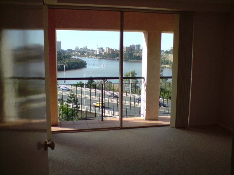 33/50 Lower River Terrace, South Brisbane QLD 4101