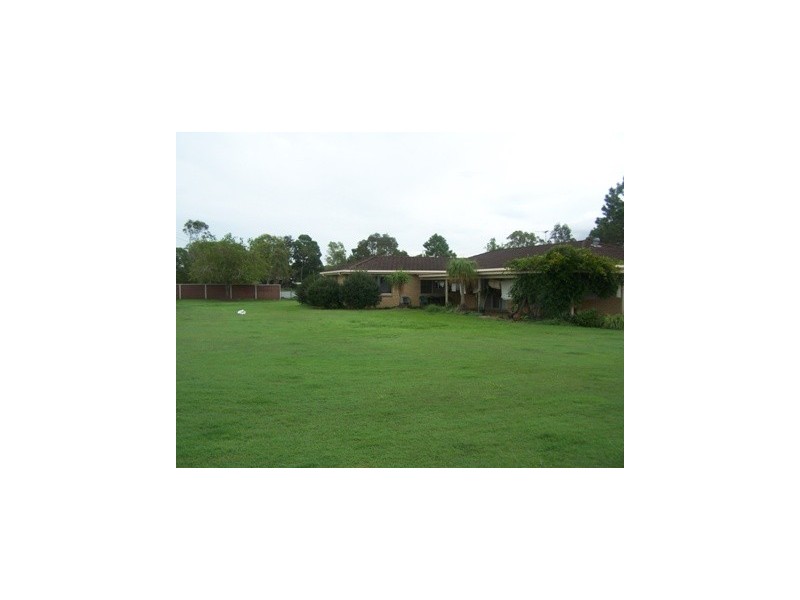 536 Beenleigh-Redland Bay Rd, Carbrook QLD 4130