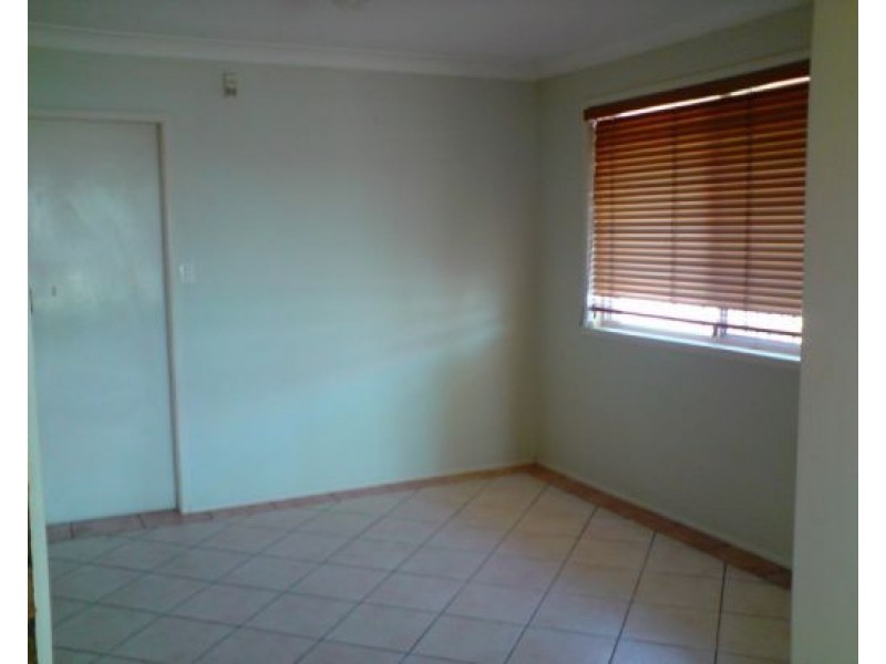 78 Owens Crescent, Regents Park QLD 4118