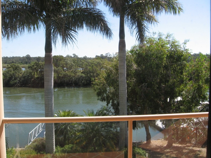 Hope Island QLD 4212