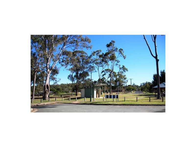 5 Hayden Street, Riverview QLD 4303