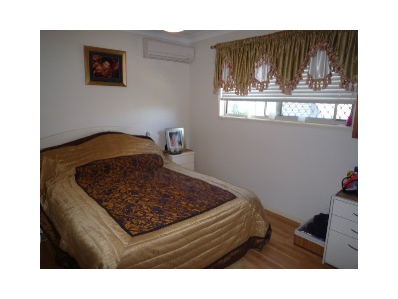 Parkinson QLD 4115