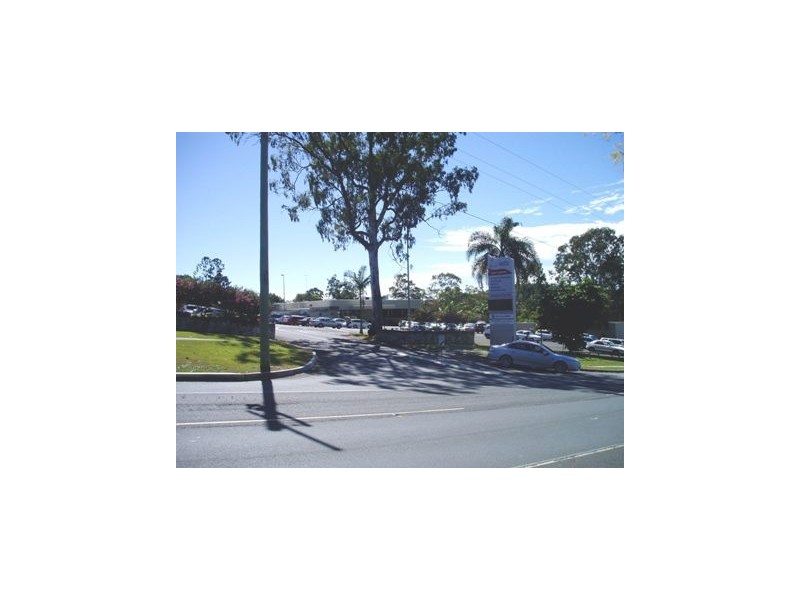 393 Pine Mountain Road, Mansfield QLD 4122