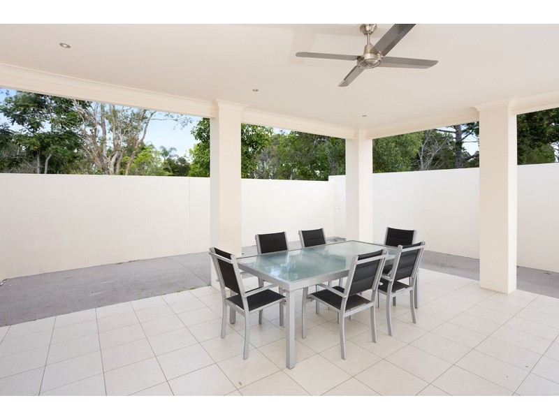 Stretton QLD 4116