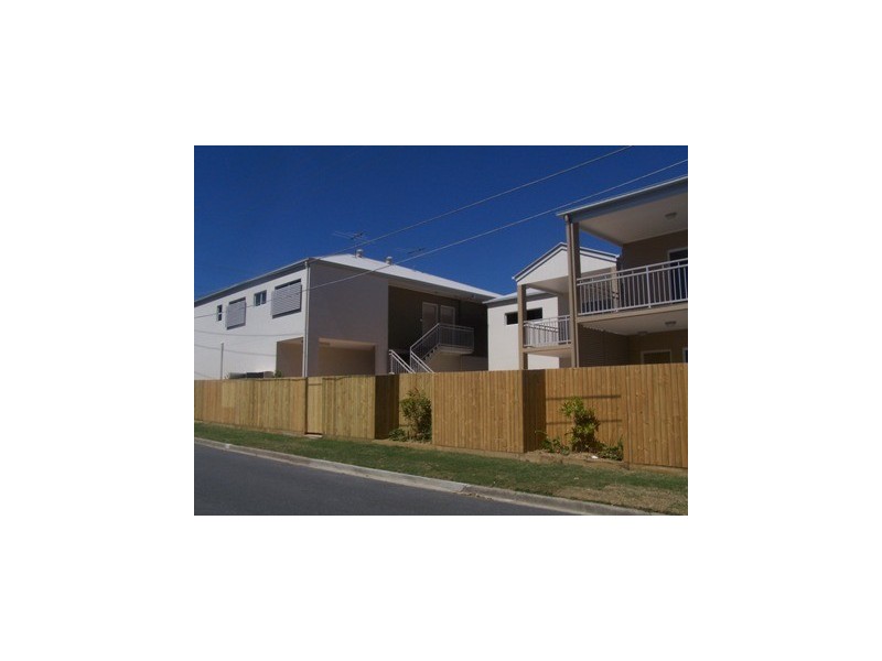 42 Pembroke St, Carina QLD 4152