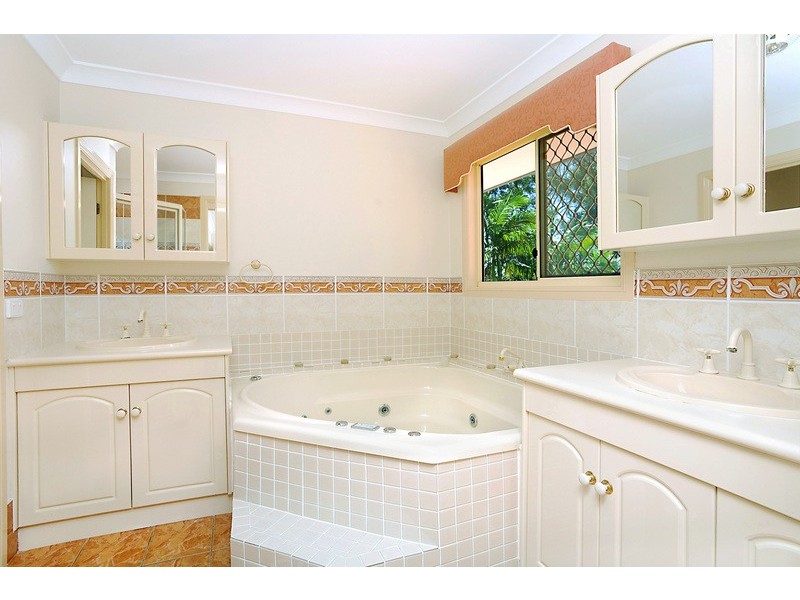 6, 330 Springwood Road, Springwood QLD 4127