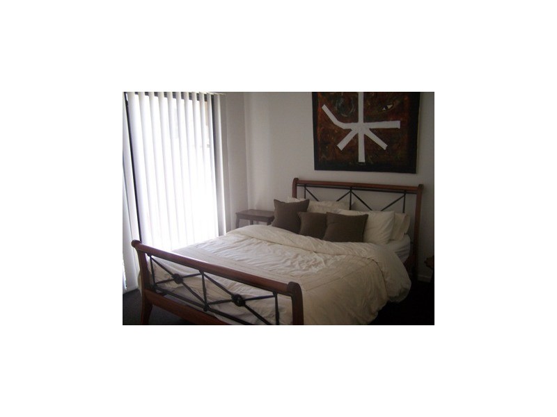 5/82-86 Mein St, Scarborough QLD 4020