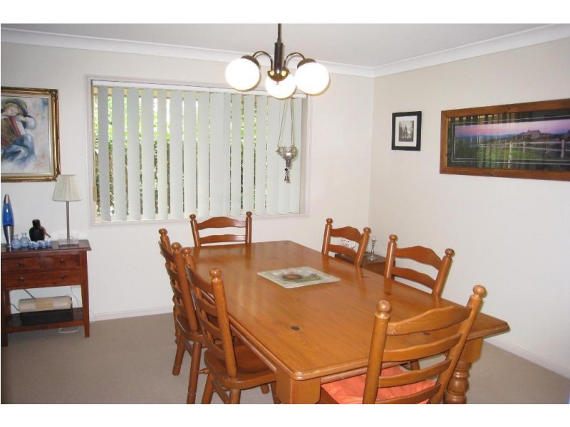 23 Roosevelt Dr, Stretton QLD 4116