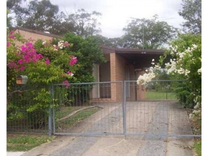 4 Orana Street, Kingston QLD 4114