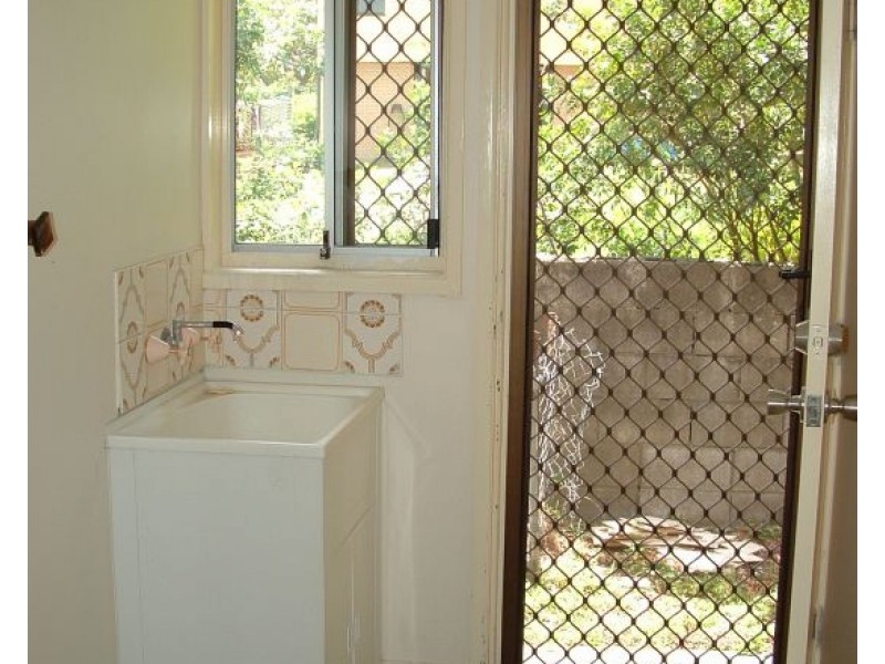 4 Orana Street, Kingston QLD 4114