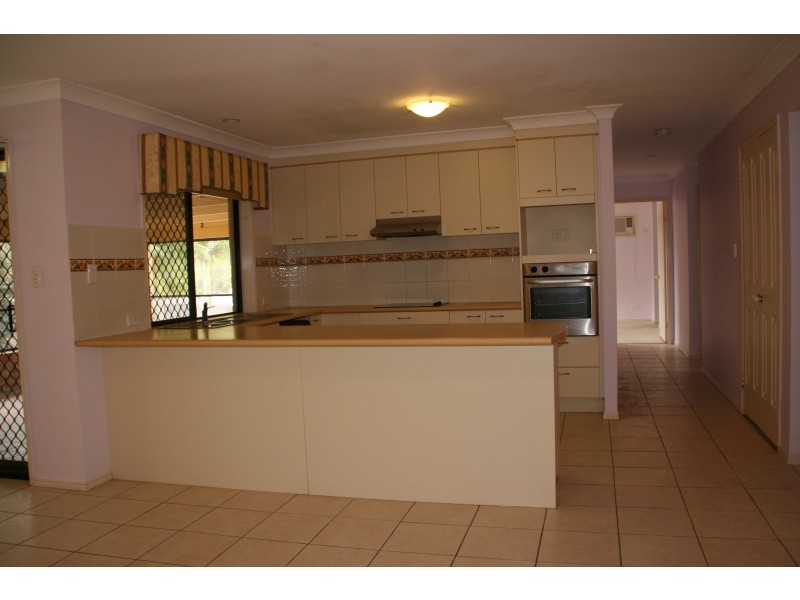 Regents Park QLD 4118