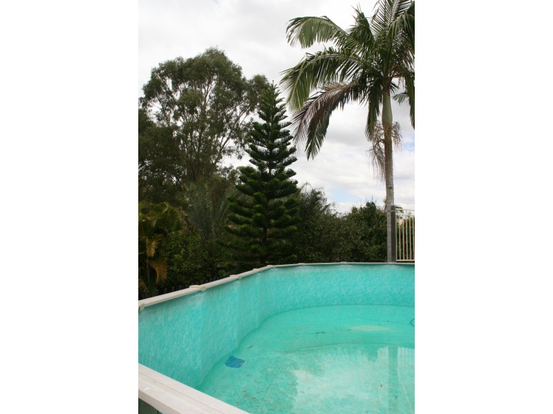 Regents Park QLD 4118