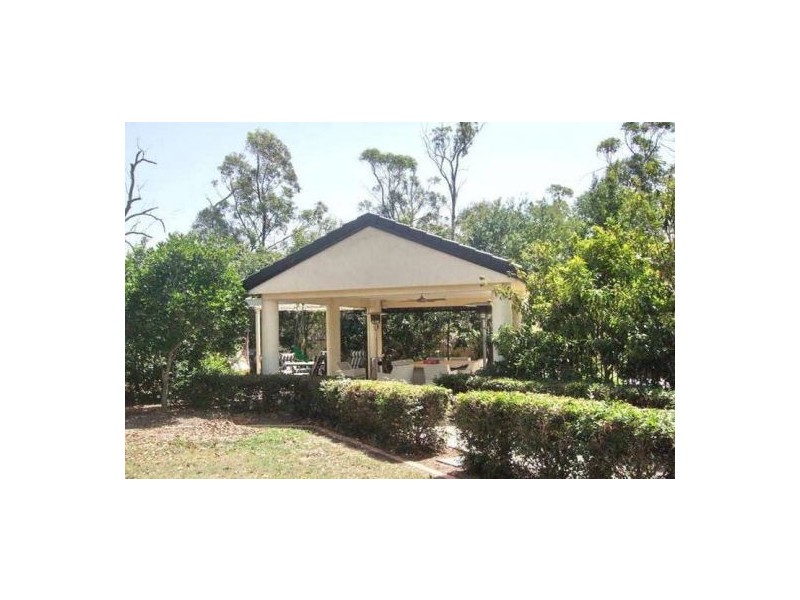 Stretton QLD 4116