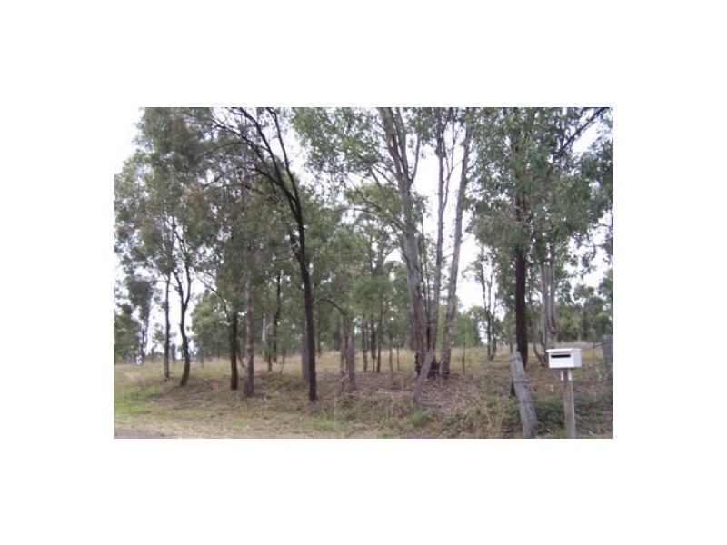 7 Bayliss St, Ripley QLD 4306